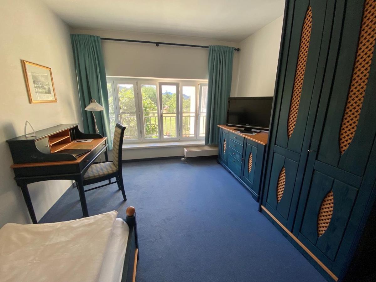 Launsdorf Hotel Dienstl Gut מראה חיצוני תמונה