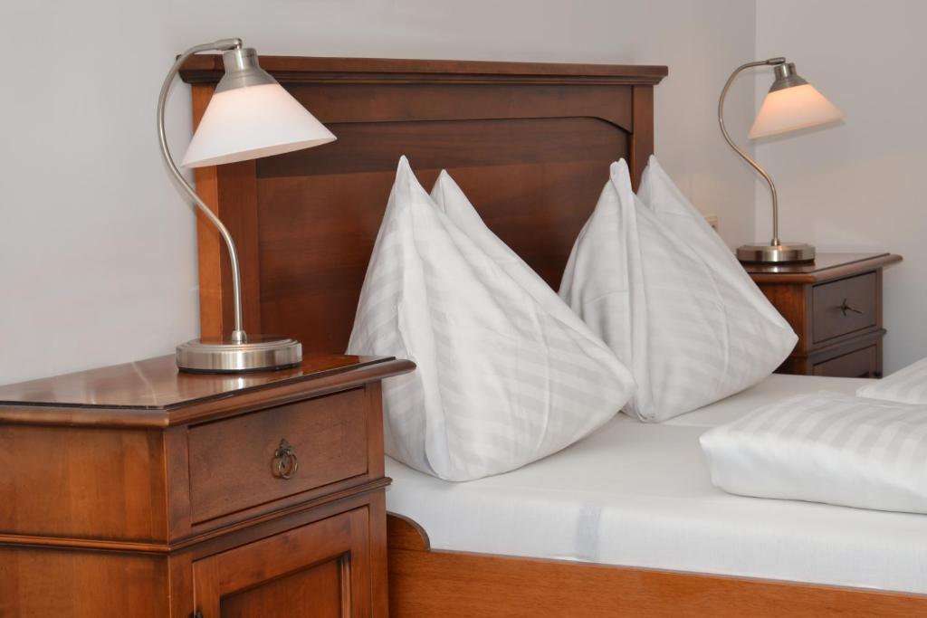Launsdorf Hotel Dienstl Gut חדר תמונה